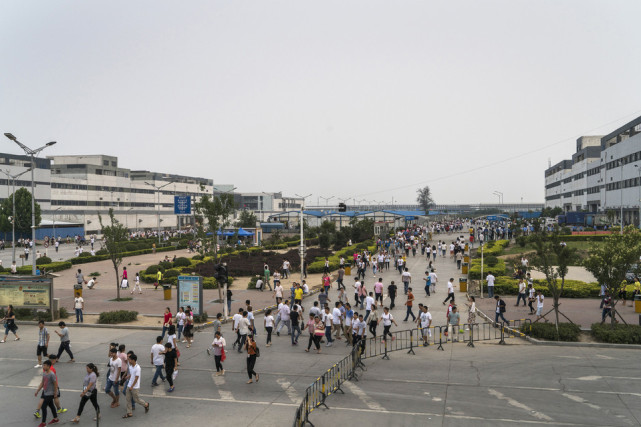 ����һ����ʿ��E�^(q��)܇�g�(xi��ng)Ŀ���珊(qi��ng)��������ɰ�{��������ɰ�{ 